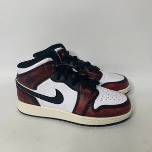 Air Jordan 1 Mid GS Sz 6Y SE Black/Infrared White-Sail Wear Away FB0568-006